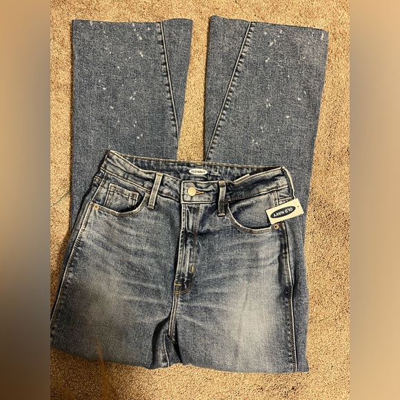 NWT Old Navy flare jeans - Picture 2 of 10